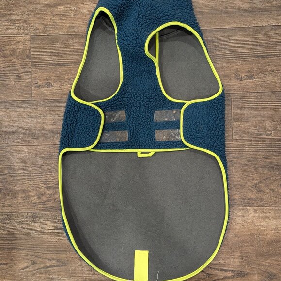 RC Pets Tundra Fleece - Picture 2 of 3